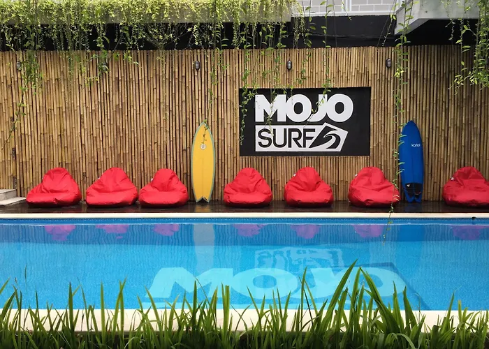 Mojosurf Camp