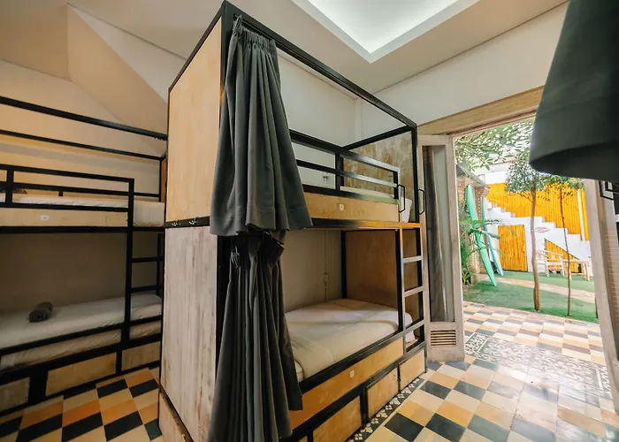 Hostel Mojosurf Camp