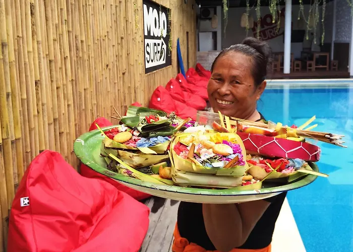 Hostal Mojosurf Camp *